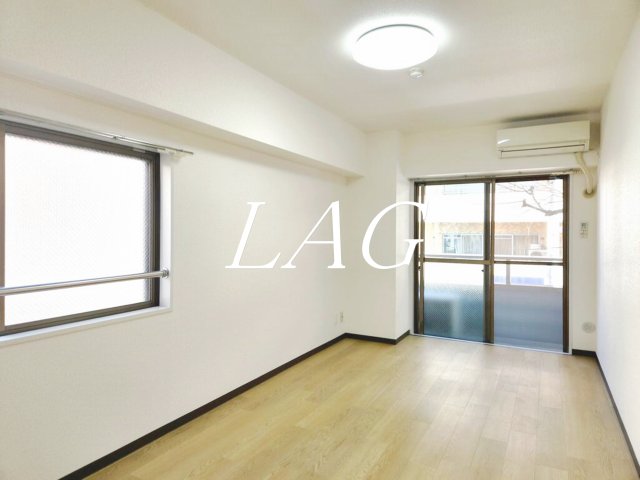 居室・リビング　洋室のお部屋です。