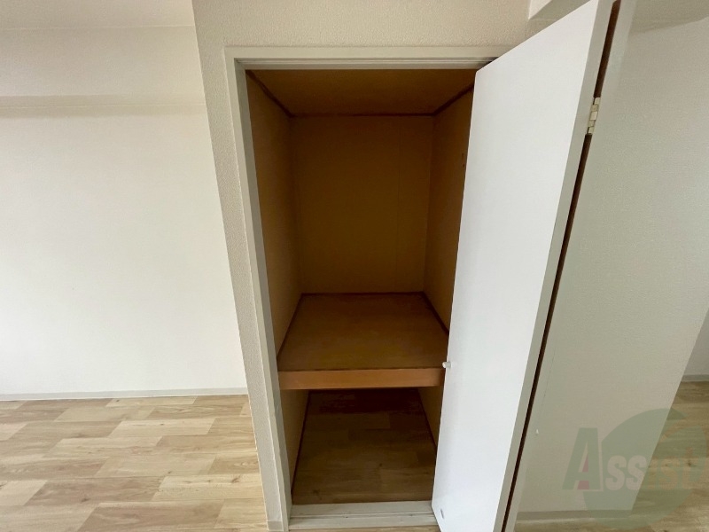 収納　こちらは収納です。物をしまう事ができますね！