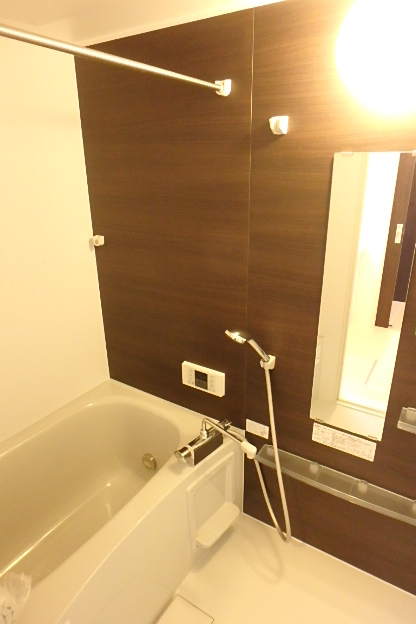 バス・シャワールーム　★浴室乾燥機能・追い焚き機能付きバスルーム★