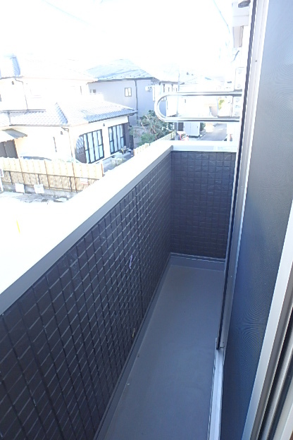 バルコニー　★洗濯物が外干しできるバルコニー★