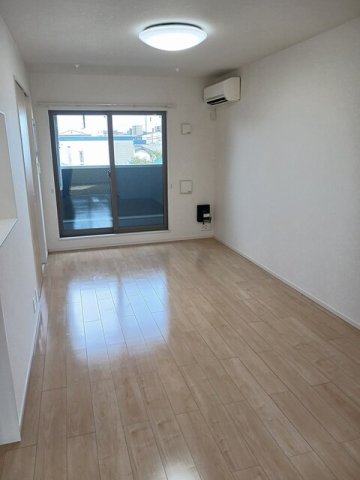 居室・リビング　ゆったりとしたリビングです