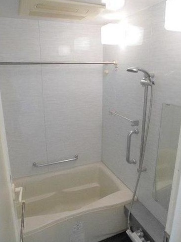 バス・シャワールーム　同タイプ別部屋のお写真です