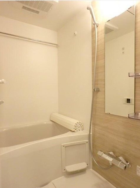 バス・シャワールーム　バスルーム