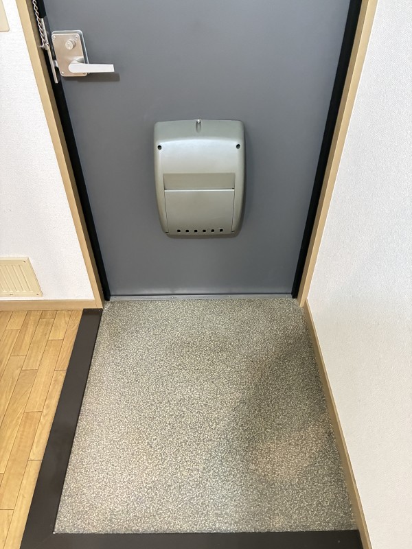 玄関　収納もある玄関です