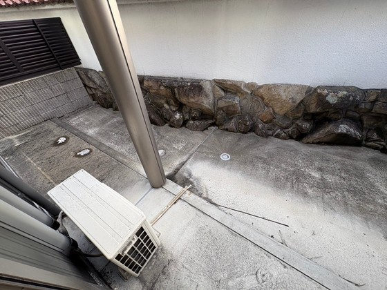 庭　※別部屋の写真です