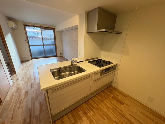 キッチン　※別部屋の写真です