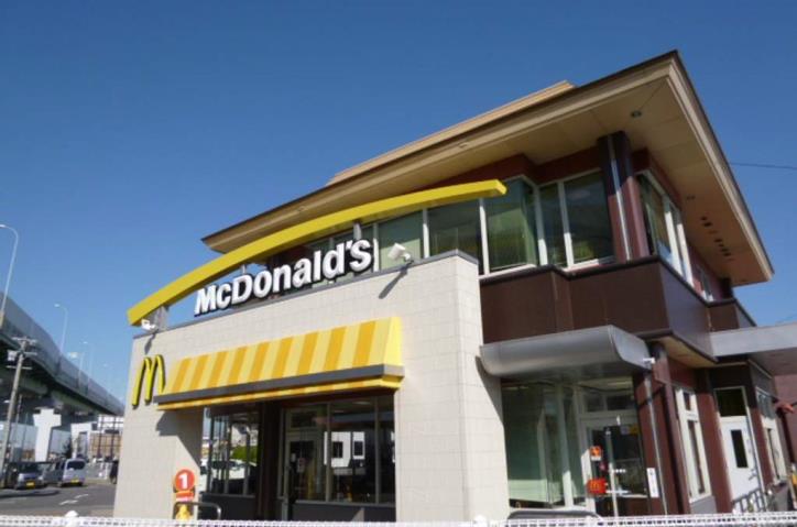 飲食店　マクドナルド（飲食店）まで500m