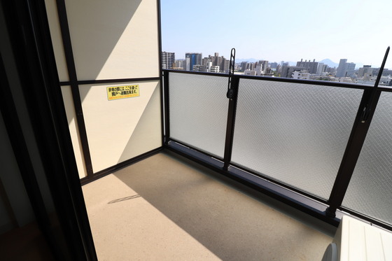 バルコニー　※別部屋の写真です