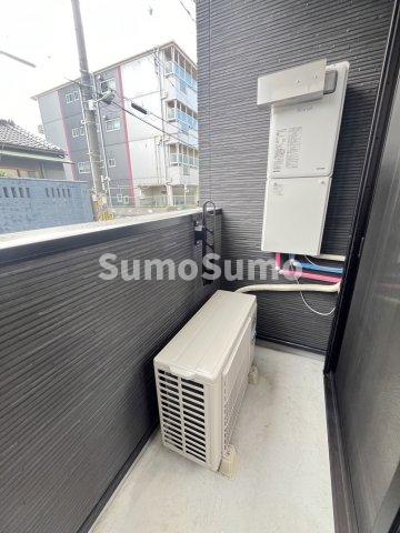 バルコニー　お洗濯にも便利なバルコニー付き