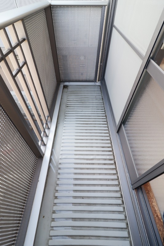 バルコニー　図面と現状に相違がある場合には現状を優先