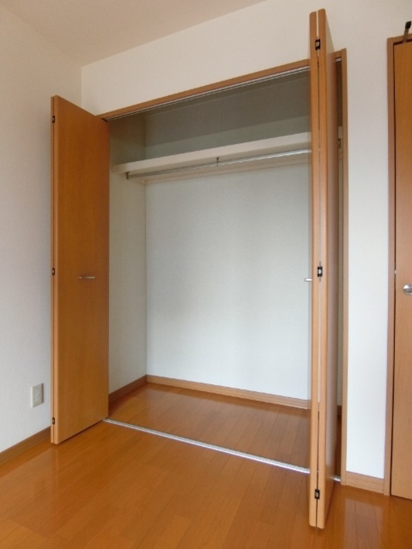 収納　図面と現状に相違がある場合には現状を優先