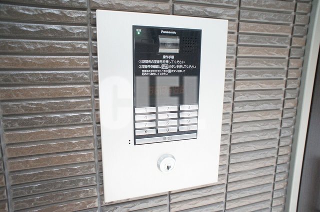 セキュリティ　オートロック完備