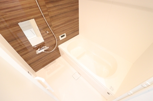 バス・シャワールーム　浴室