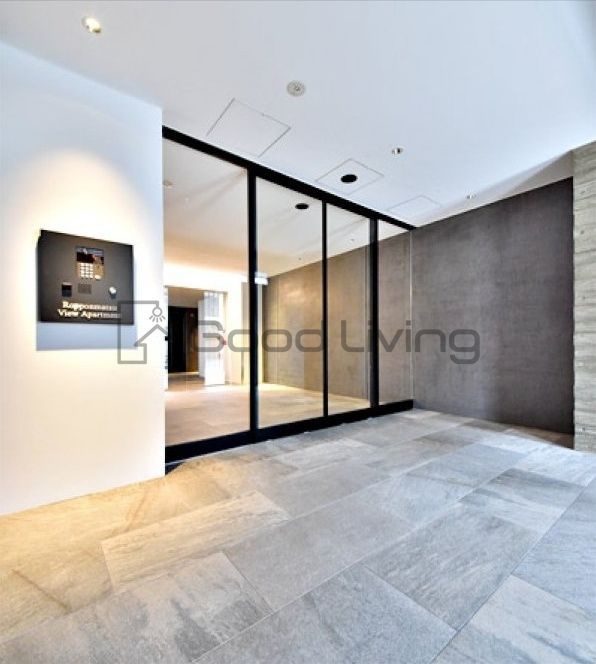 ロビー　我が家へようこそ