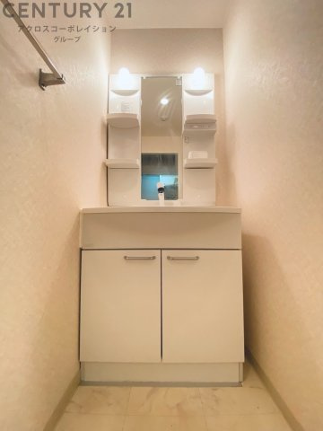 洗面設備　独立洗面化粧台付きです！