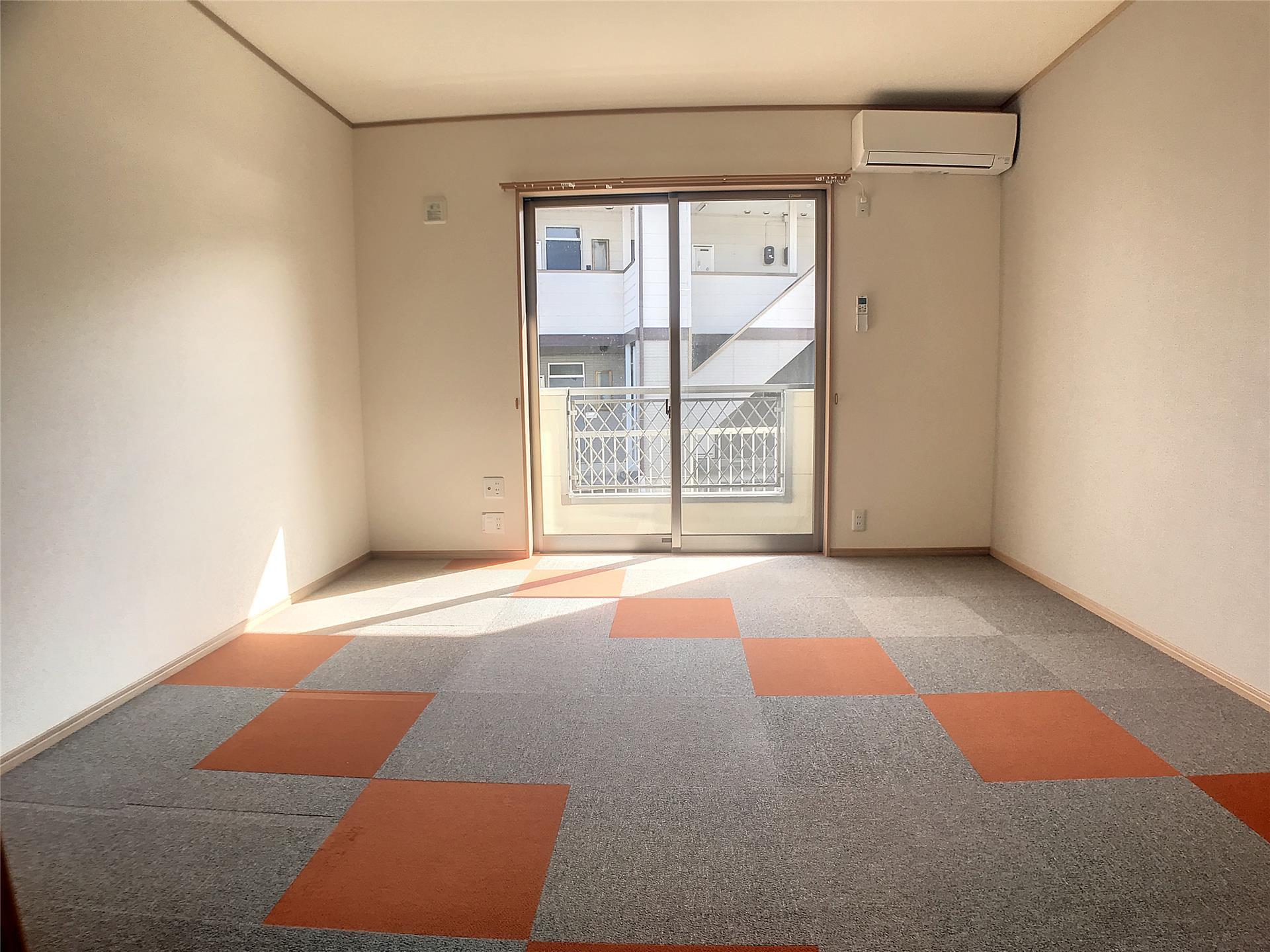 居室・リビング　居室