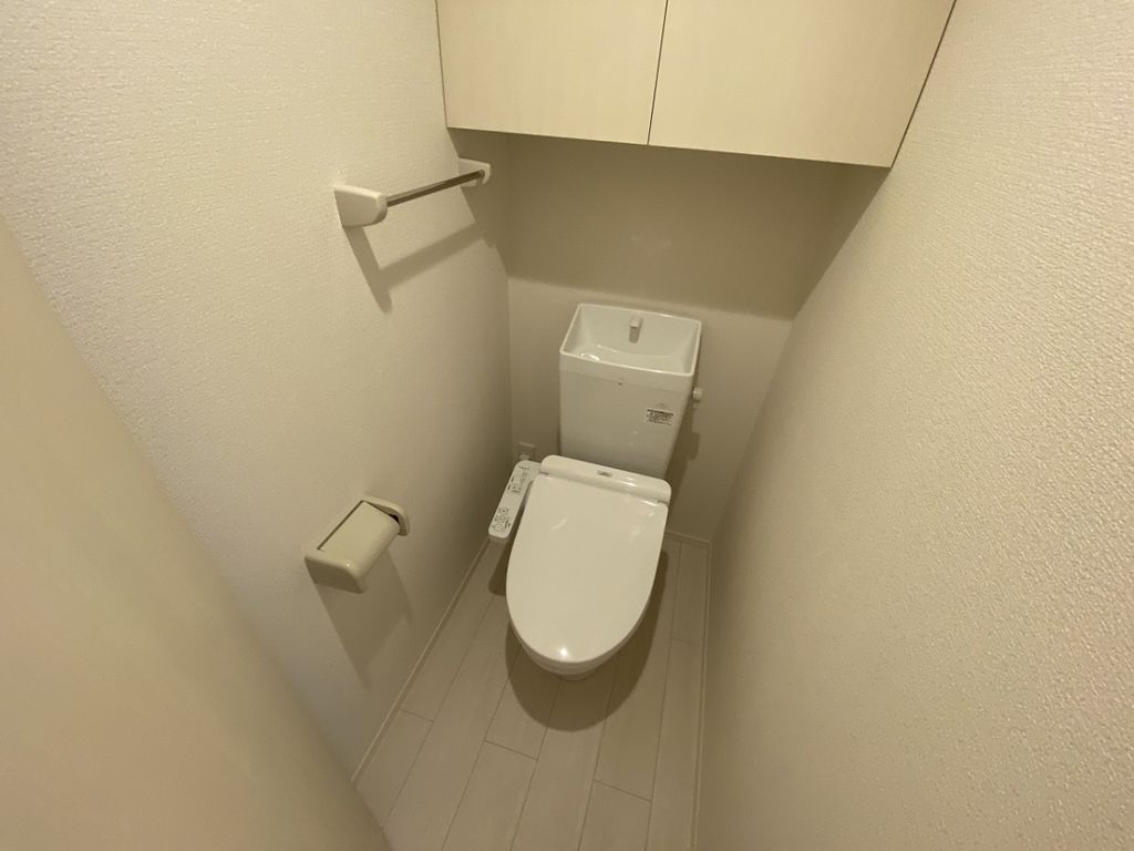 トイレ　別部屋参考