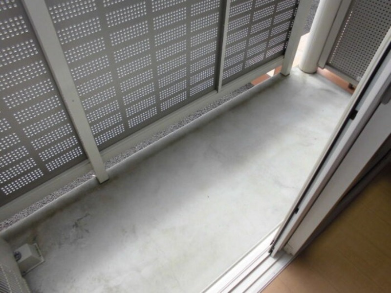 バルコニー　図面と現状に相違がある場合には現状を優先