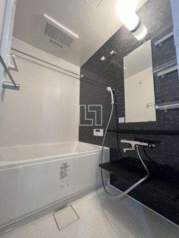 バス・シャワールーム　リヴェント難波サウス　浴室