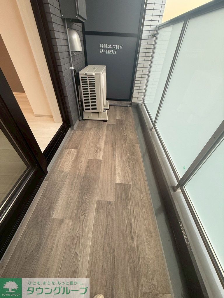 バルコニー　バルコニー