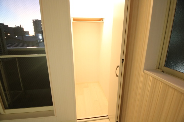 収納　※別室の参考写真の為、現況優先です。