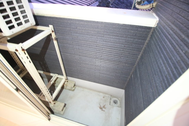 バルコニー　※別室の参考写真の為、現況優先です。