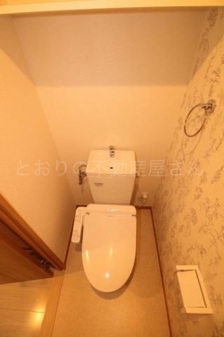 トイレ　ウォシュレット　リシェス