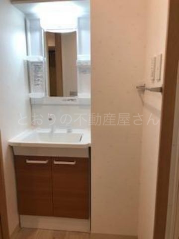 洗面設備　シャンプードレッサー　リシェス