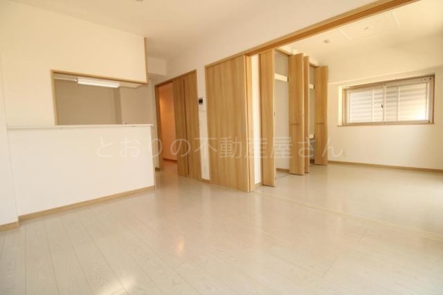 居室・リビング　リビング　リシェス