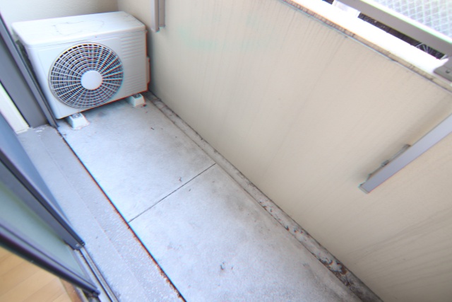 バルコニー　※別室の参考写真の為、現況優先です。