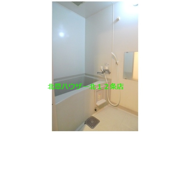 バス・シャワールーム　浴室