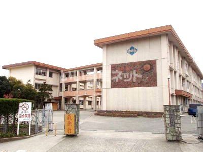 小学校　姶良市立姶良小学校（小学校）まで450m