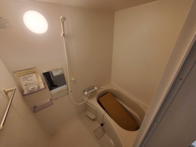 バス・シャワールーム　きれいなお風呂です