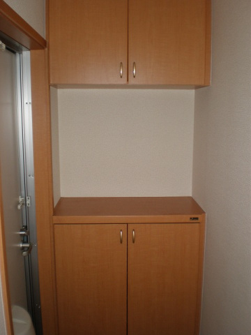 玄関　シューズボックス