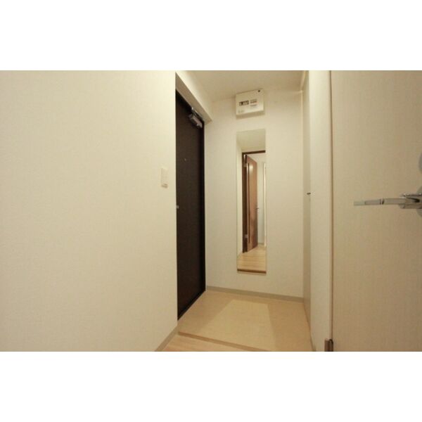 玄関　広々とした玄関です！