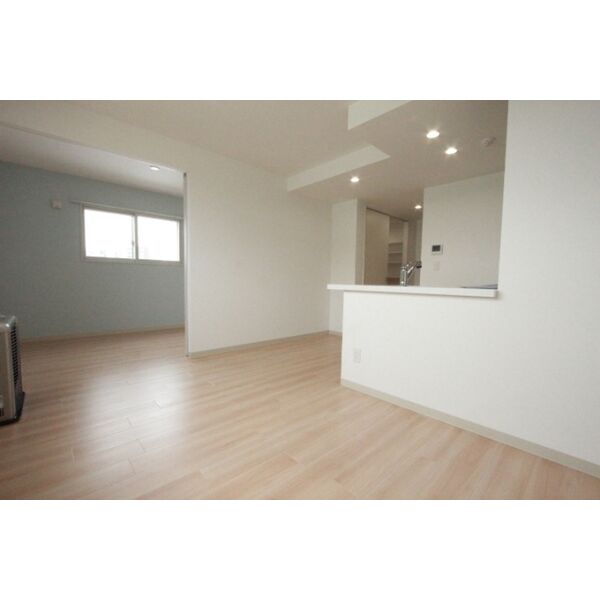 居室・リビング　☆10.5帖の広々とリビングです！