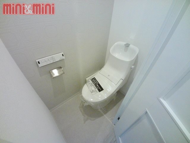 トイレ　ウォシュレット付のトイレ