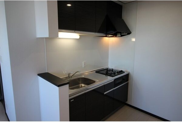 キッチン　人気の対面システムキッチンタイプです！