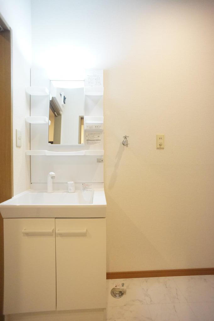 洗面設備　シャンプードレッサー仕様！