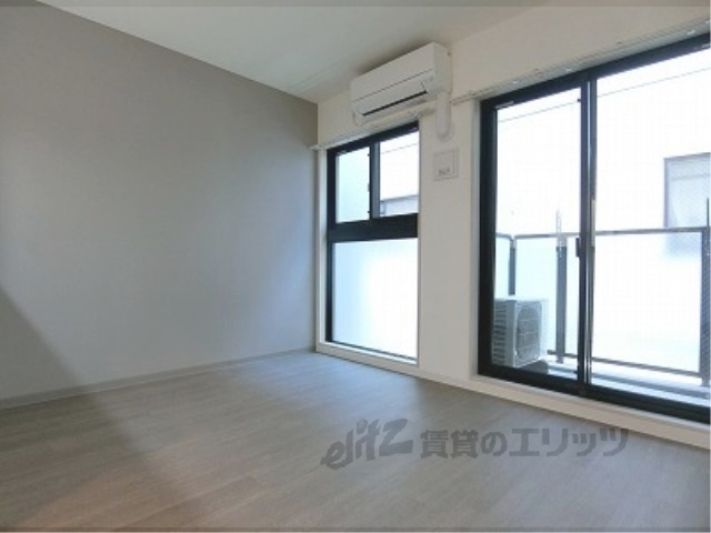 居室・リビング　洋室