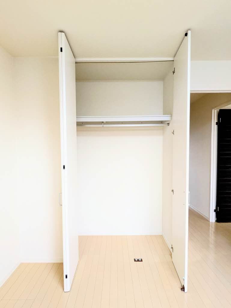 収納　クローゼット