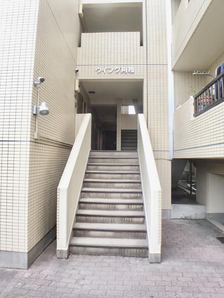 エントランス　ゆとりのあるエントランスです