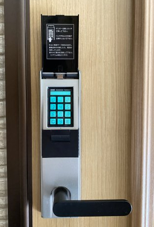 セキュリティ　電子キー（同型・イメージ）