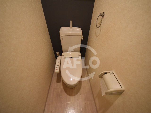 トイレ　KDX堺筋本町レジデンス　温水洗浄便座