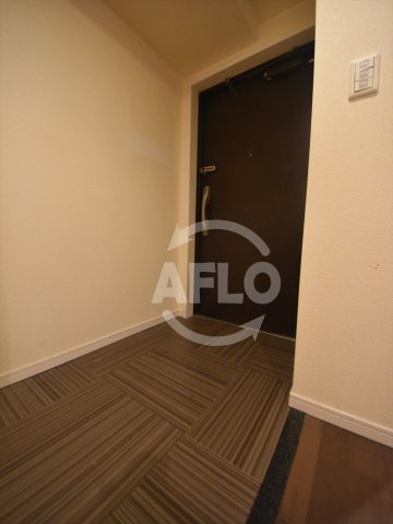 玄関　KDX堺筋本町レジデンス　玄関