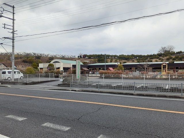 幼稚園・保育園　すみだこども園様（幼稚園・保育園）まで977m