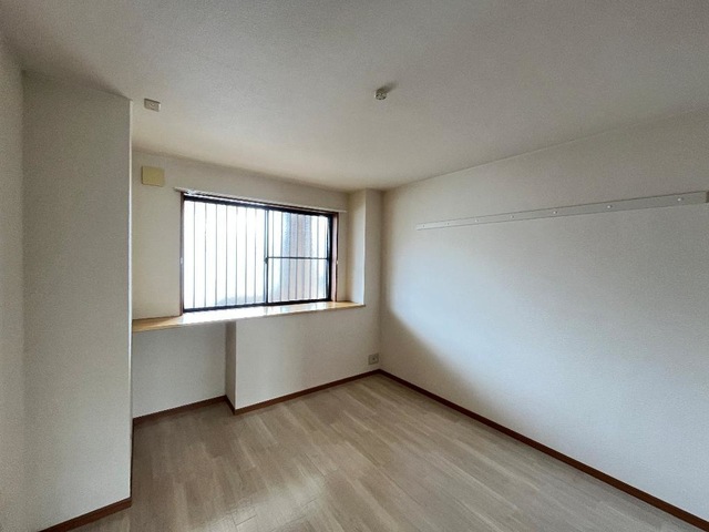 その他部屋・スペース　洋室6帖