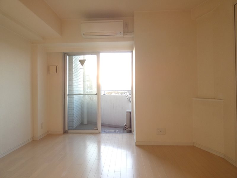 居室・リビング　※同タイプの他のお部屋です