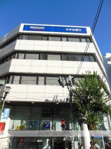 銀行　みずほ銀行（銀行）まで291m