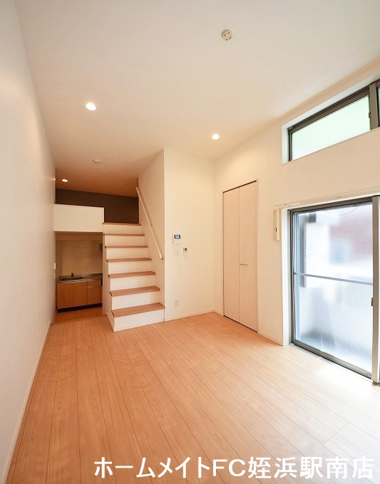 居室・リビング　★メゾネットタイプのお部屋♪★